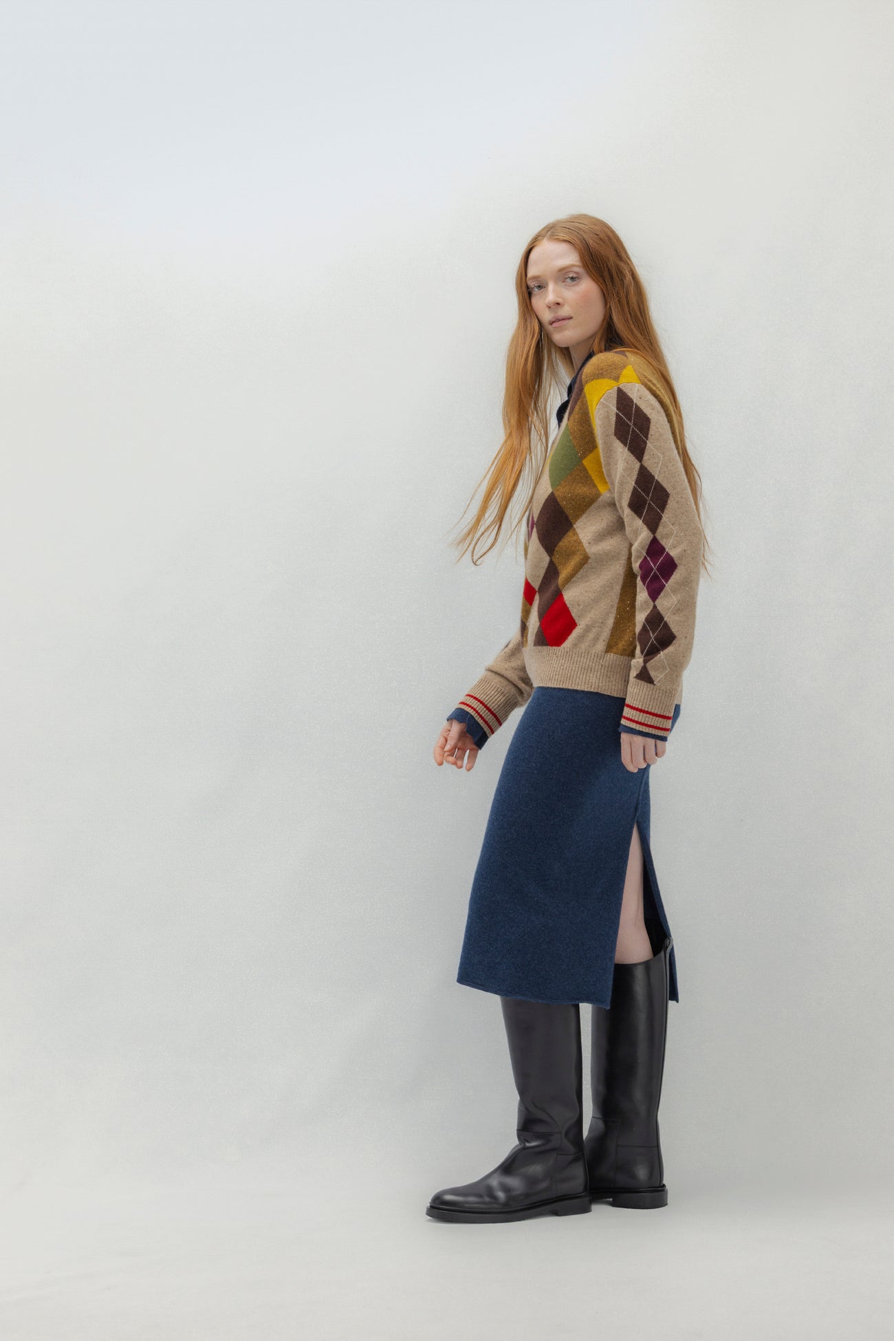 ODDBALL ARGYLE V-NECK