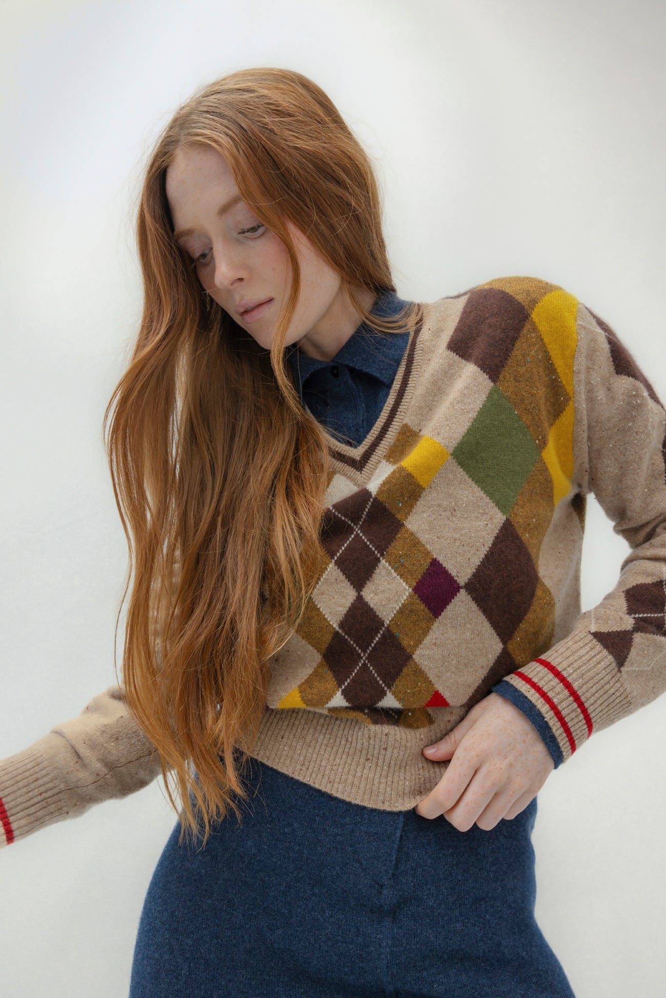 ODDBALL ARGYLE V-NECK