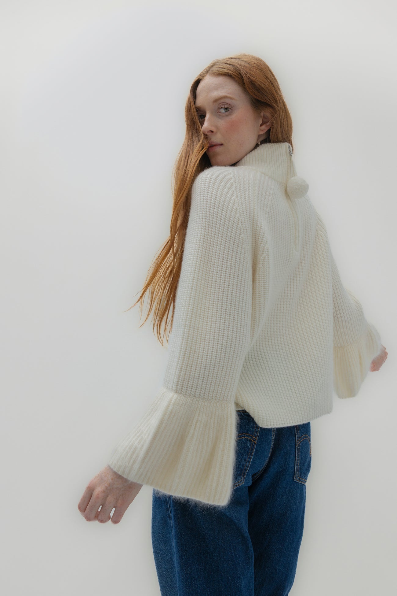 LUXE PUFF TURTLENECK