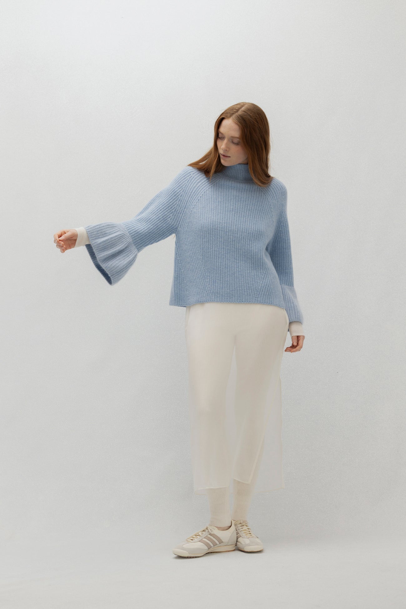 LUXE PUFF TURTLENECK