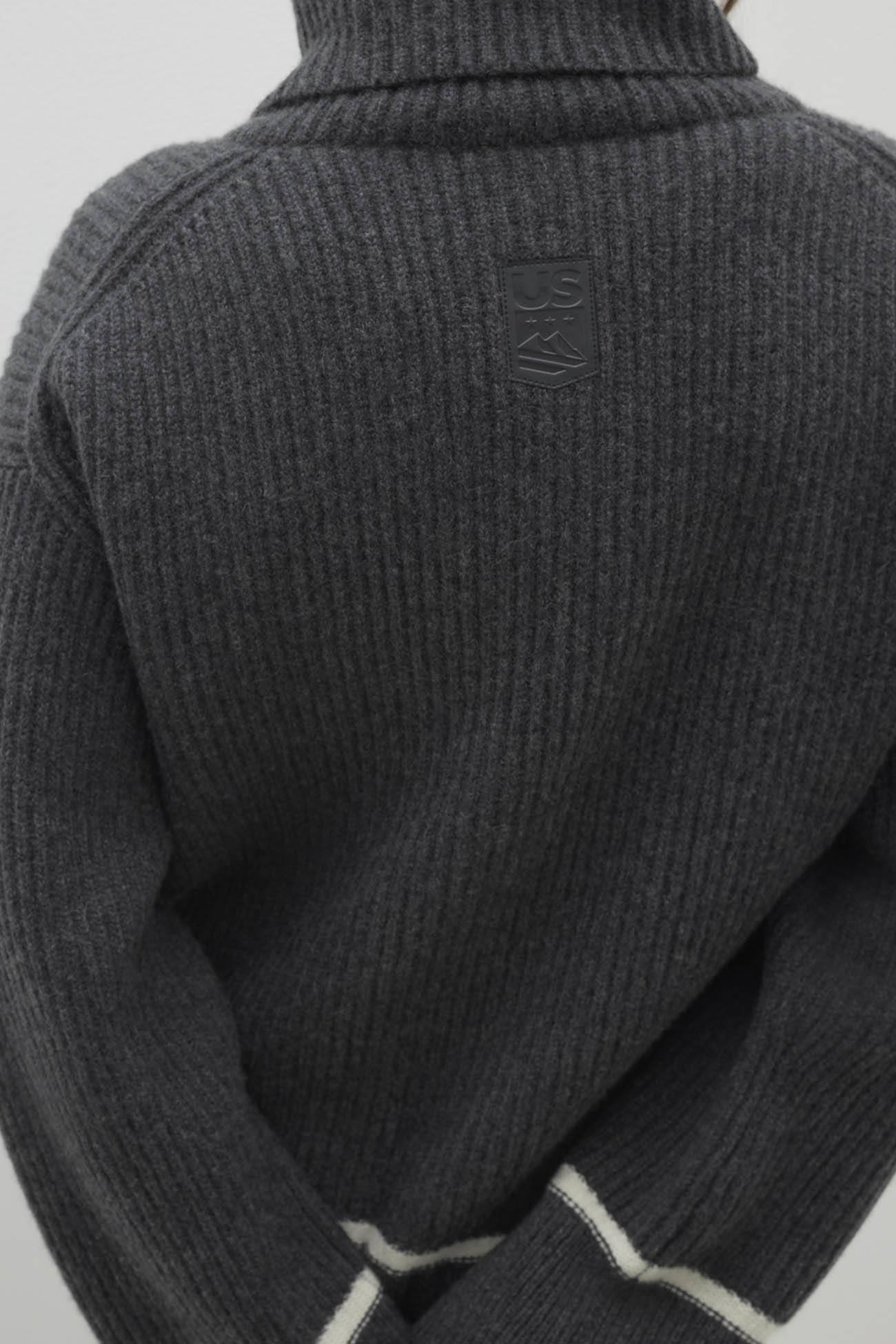 KAROL CASHMERE TURTLENECK