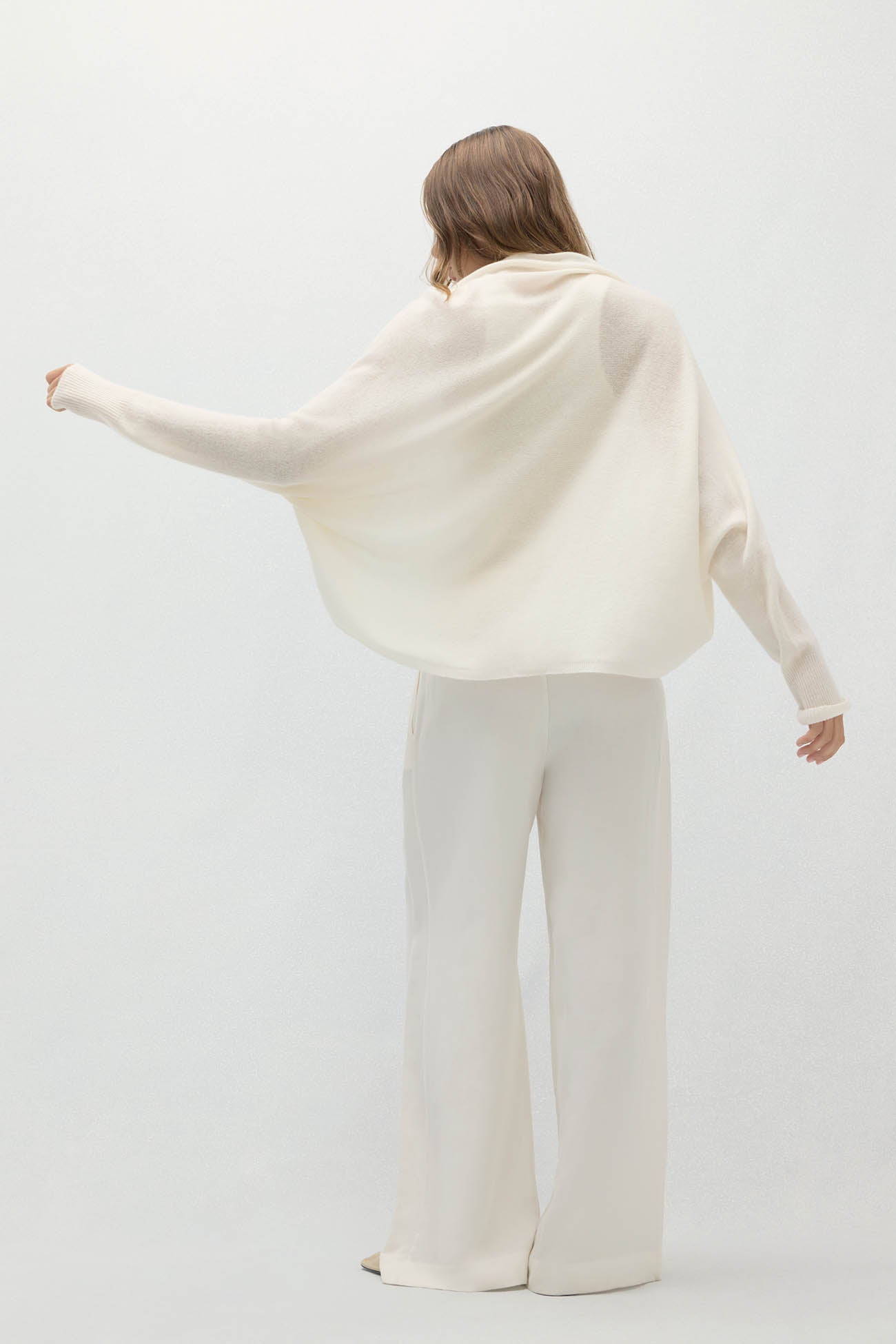 MELI CASHMERE SHRUG