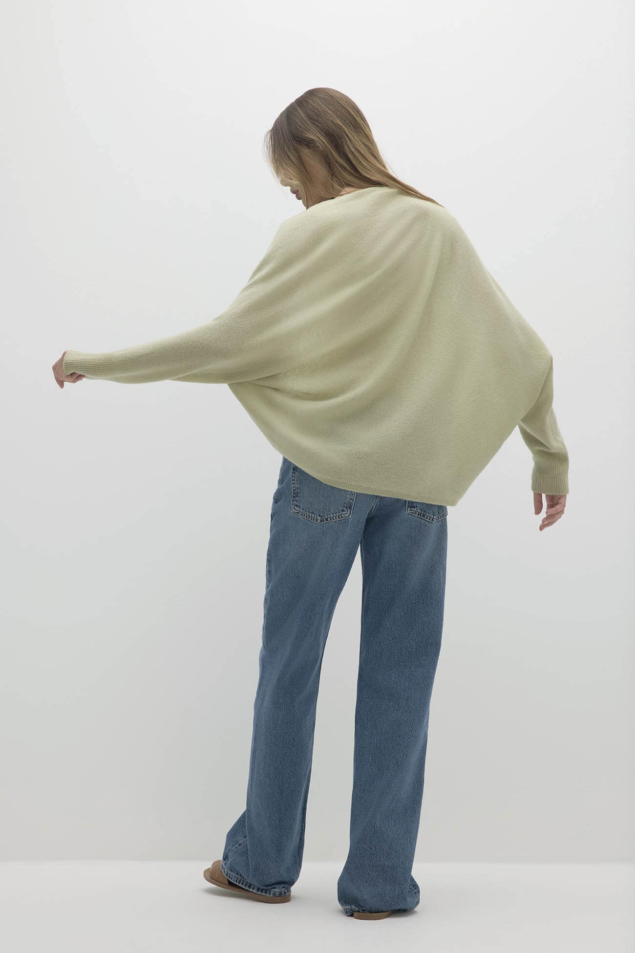 MELI CASHMERE SHRUG