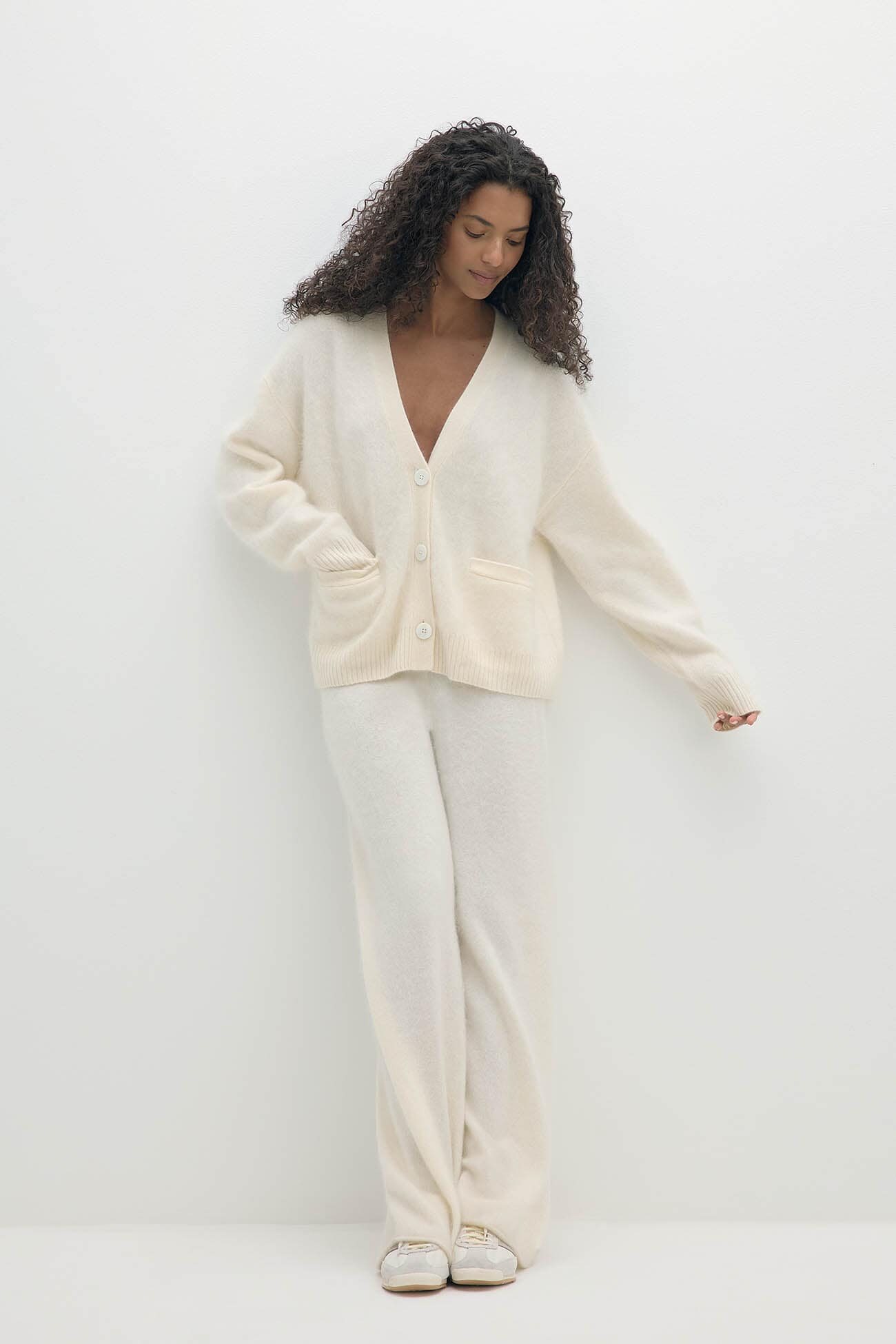 MICHAELA BRUSHED CASHMERE CARDIGAN