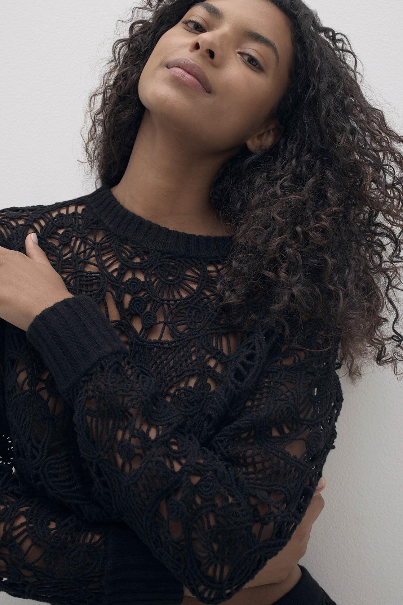 MONICA CROCHET CASHMERE BLEND CREWNECK