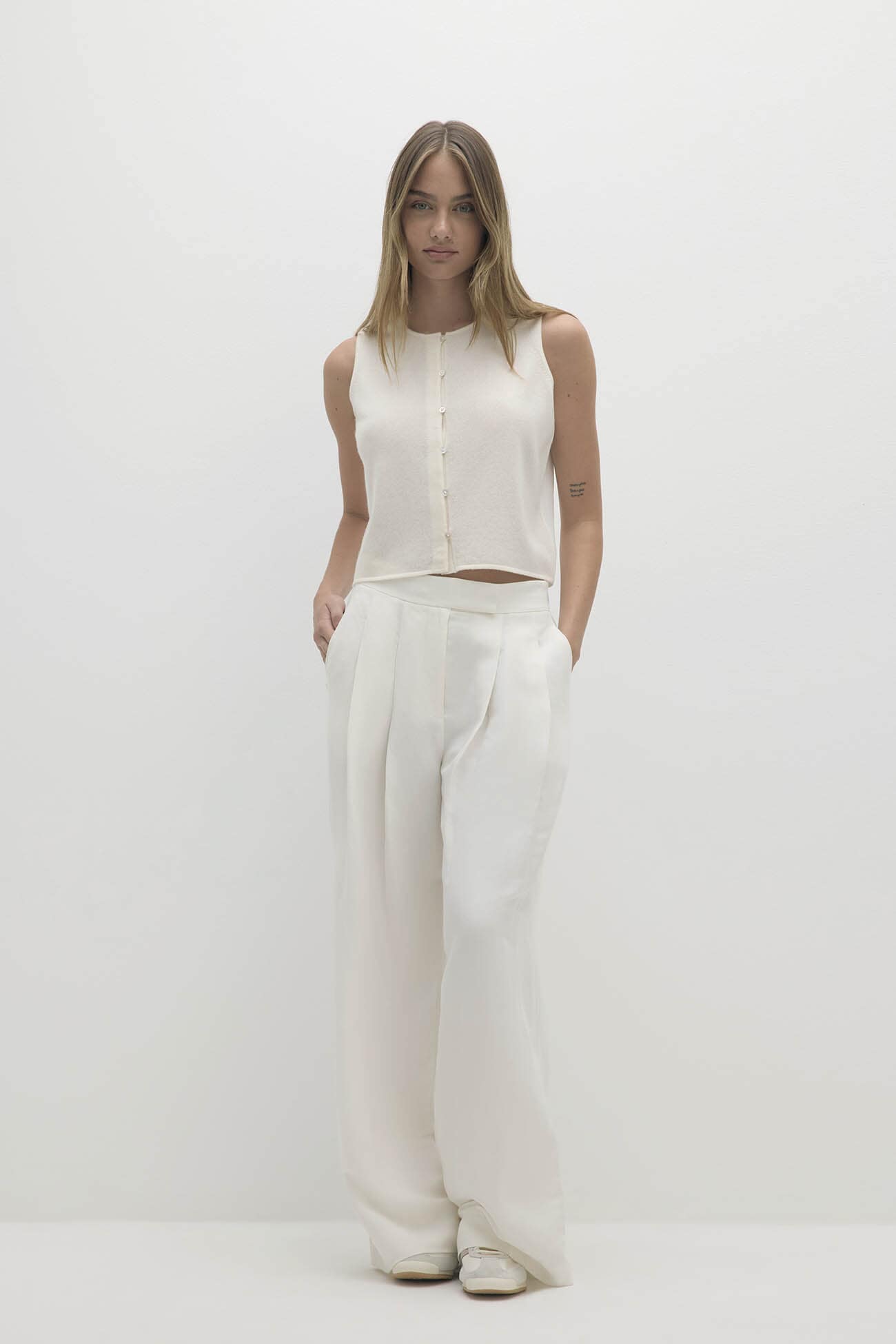 VERONICA CASHMERE BLEND BUTTON-UP VEST