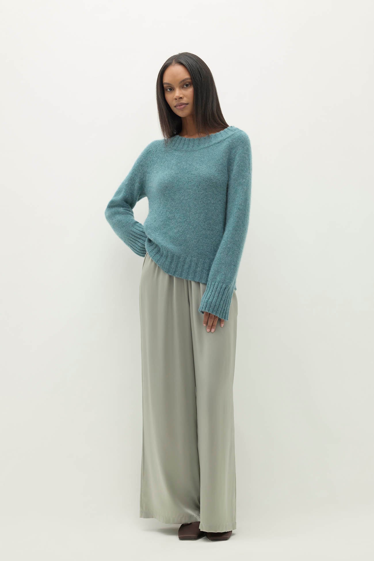 GIORGIA CLOUD SPUN CASHMERE BOATNECK