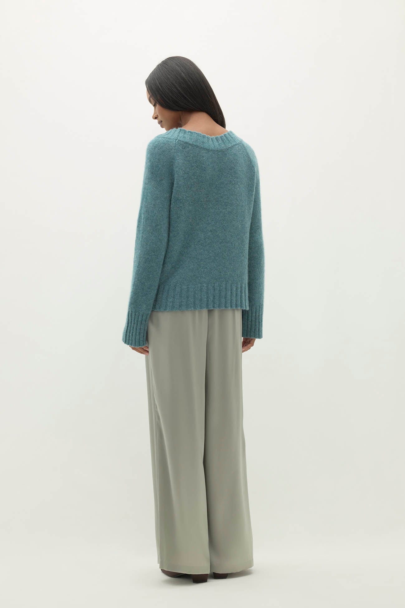 GIORGIA CLOUD SPUN CASHMERE BOATNECK
