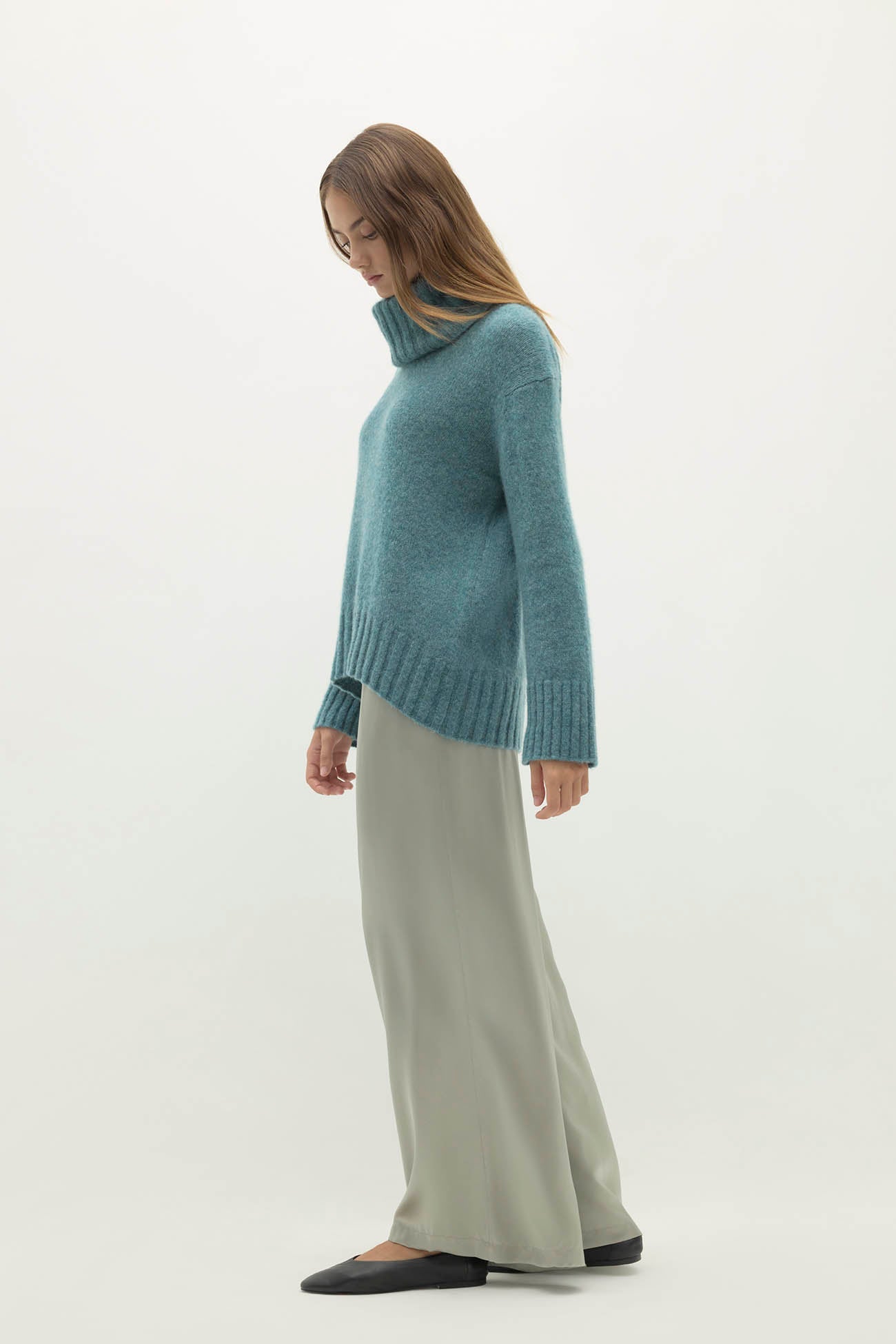 MARTINA CLOUD SPUN CASHMERE TURTLENECK