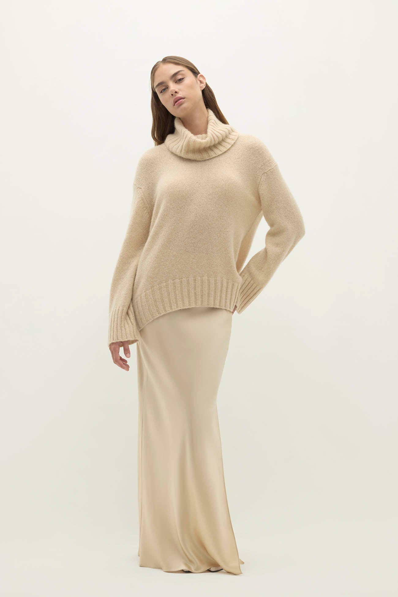 MARTINA CLOUD SPUN CASHMERE TURTLENECK