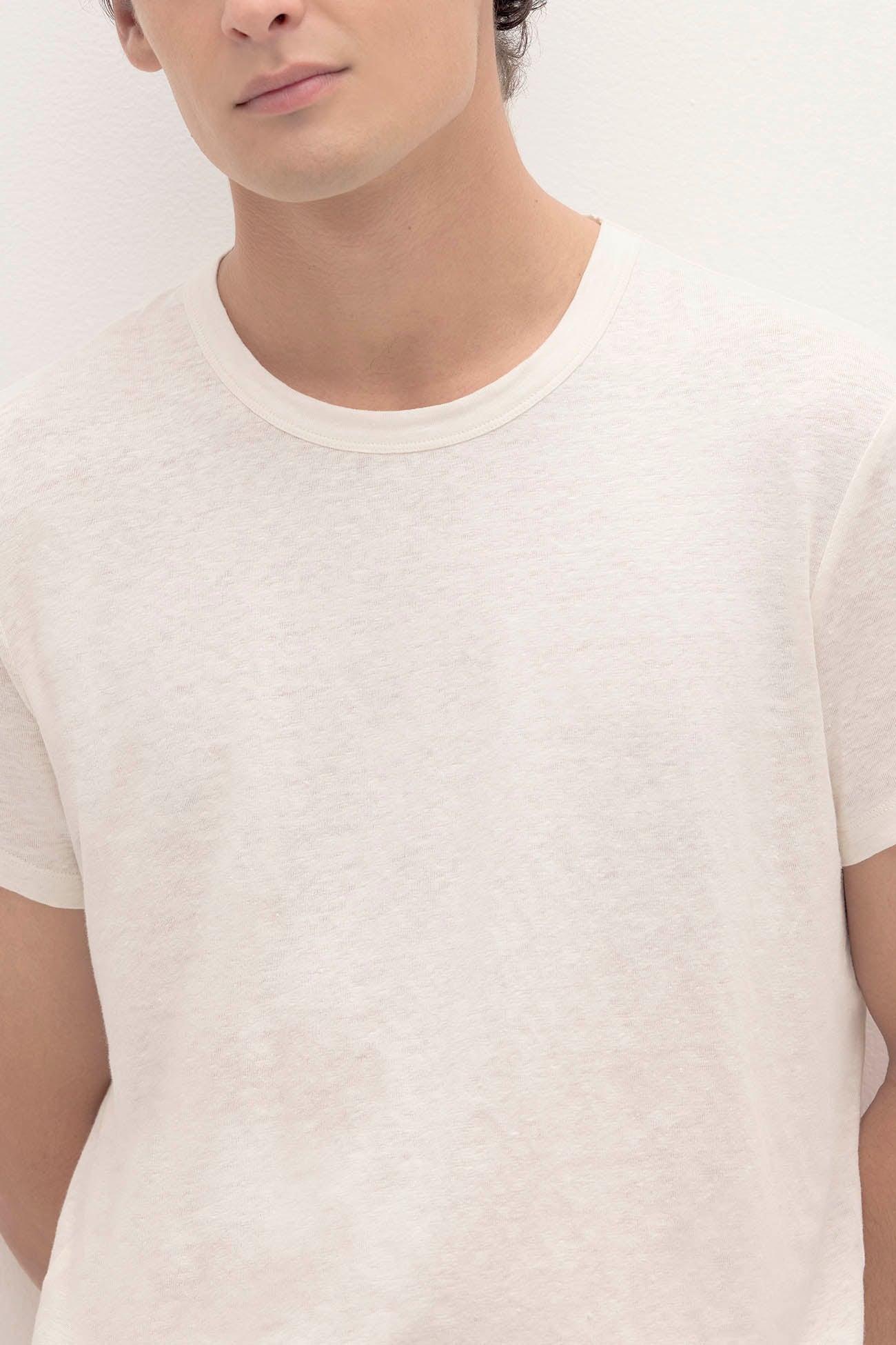KYLE LINEN CREWNECK TEE