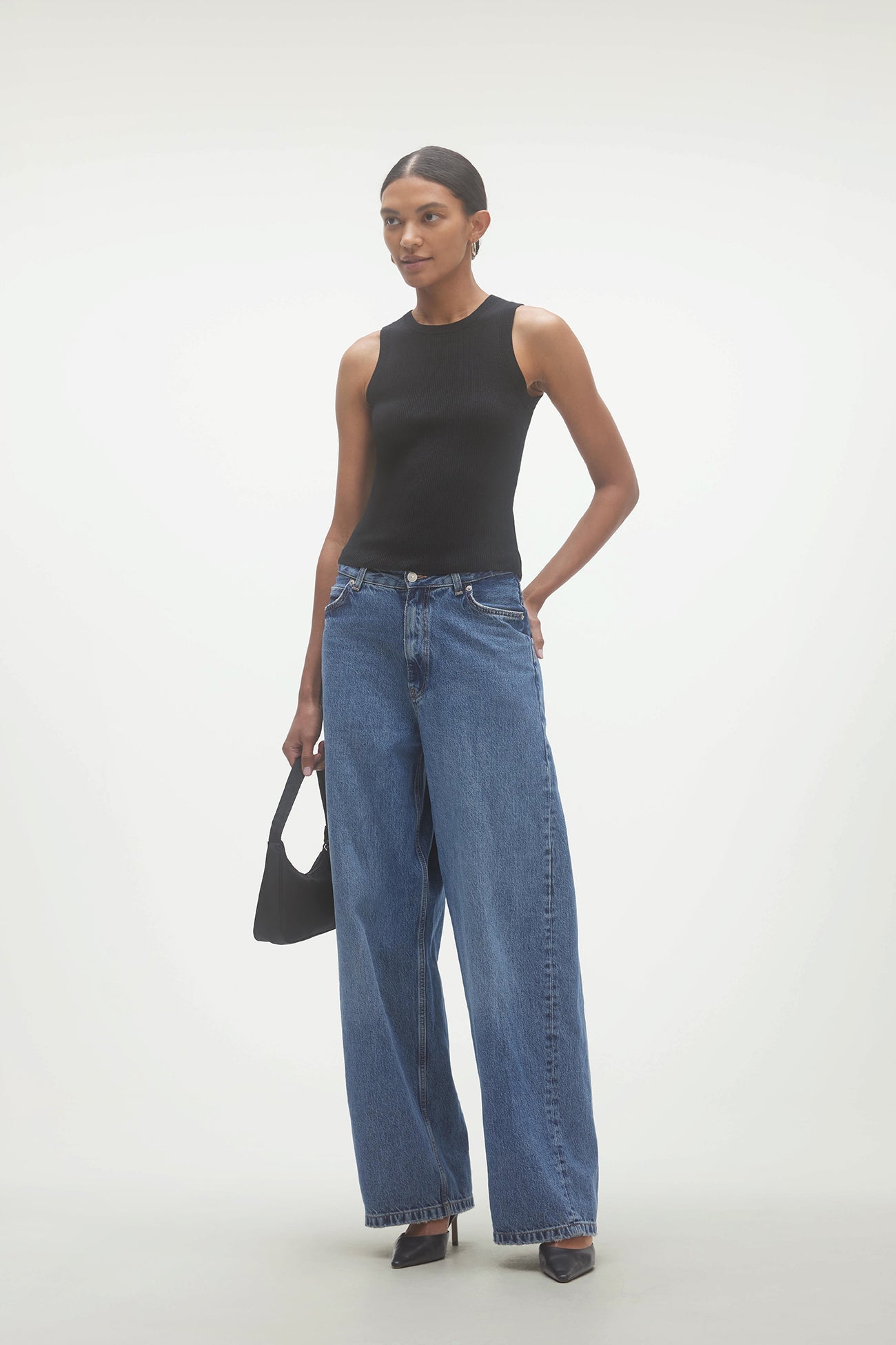 ALESSIA CREWNECK TANK