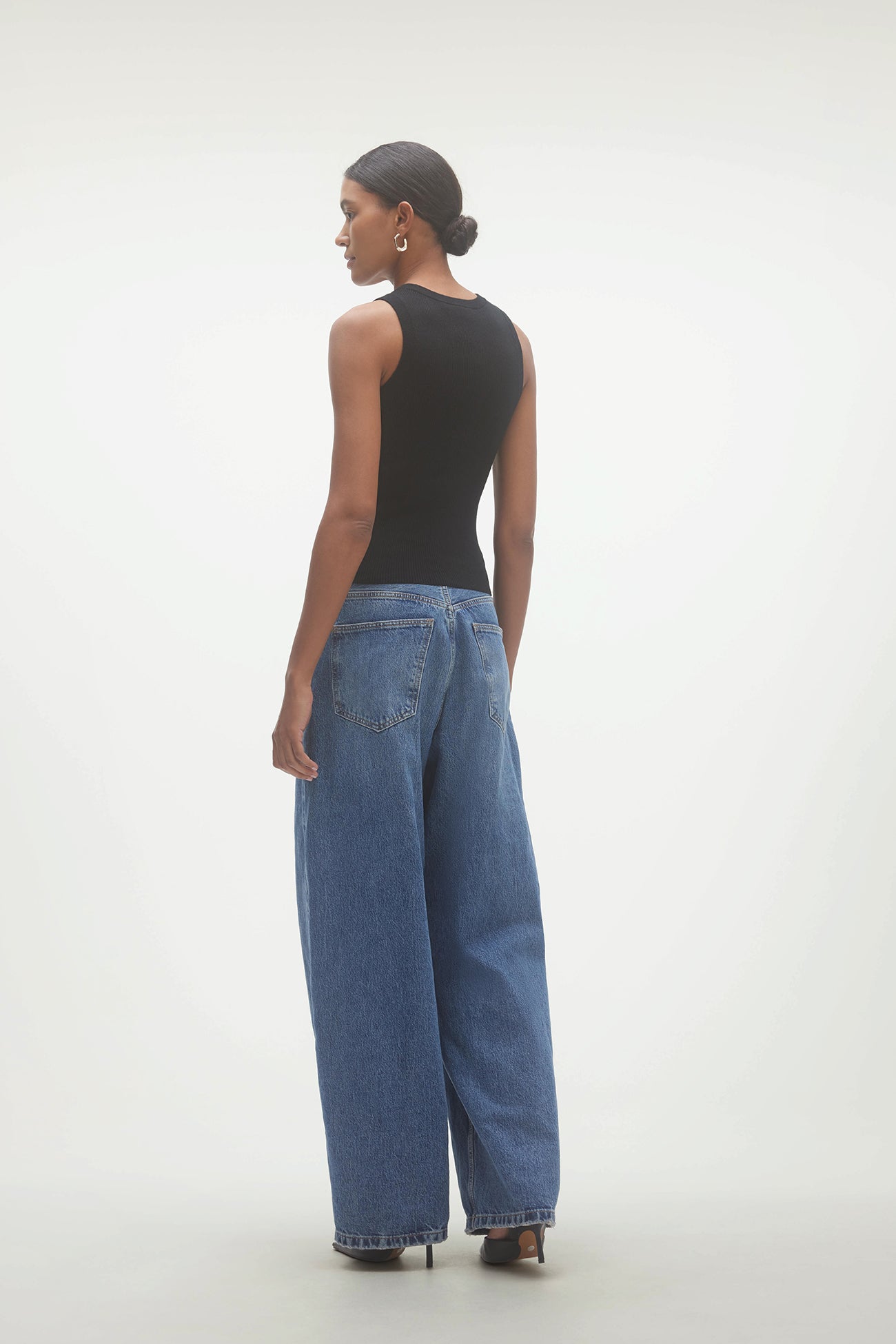 ALESSIA CREWNECK TANK